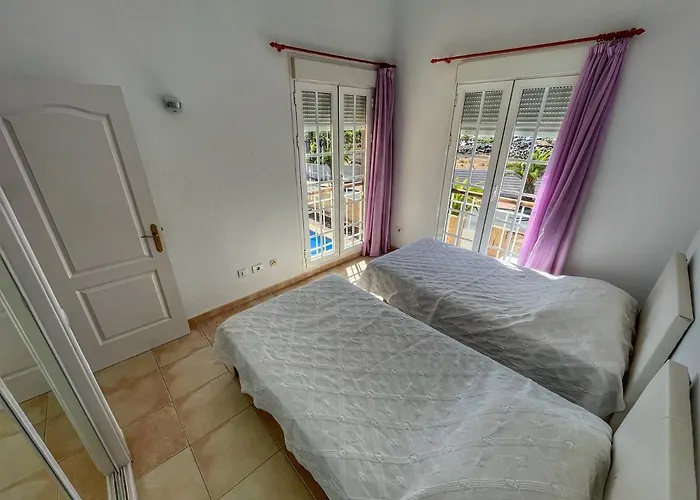 بيت للعطل Isabel