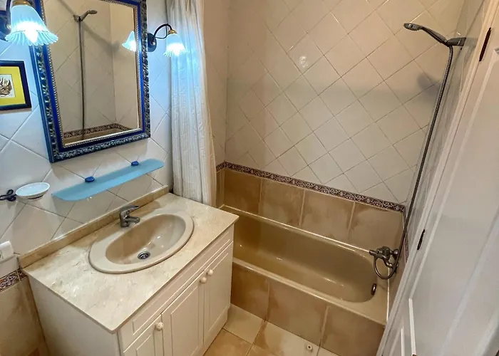 بيت للعطل Isabel أذيخي